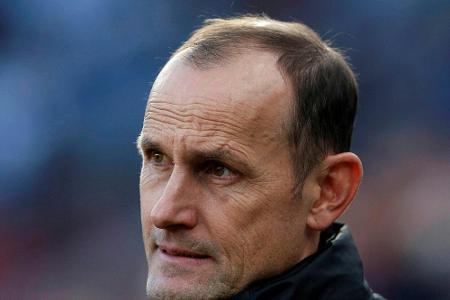 Herrlich kann gegen Stuttgart aus dem Vollen schöpfen Herrlich kann gegen Stuttgart aus dem Vollen schöpfen