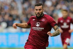 Nürnberg mit Ishak und "Bombenfußball" nach Schalke