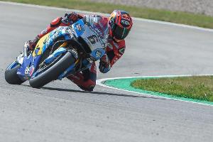 MotoGP-Finale: Bradl fährt im Regenchaos in die Top 10