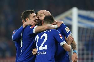 Schalke macht Schritt aus dem Tabellenkeller