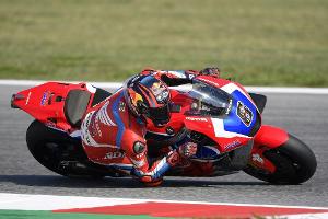 MotoGP: Rückkehrer Bradl startet solide in Sepang