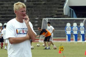 "Gravierende Fehler, keine Persönlichkeiten": Effenberg kritisiert Hoeneß und Bayern-Spieler