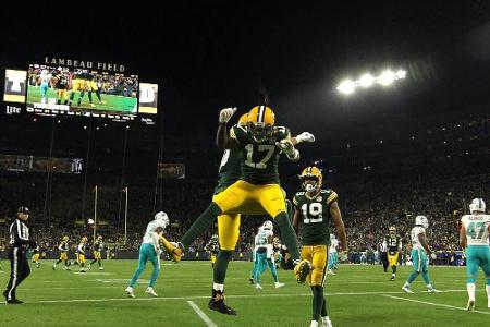 NFL: Packers und St. Brown besiegen Miami