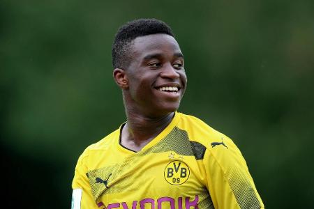 BVB-Juwel Moukoko erzielt Viererpack gegen Münster