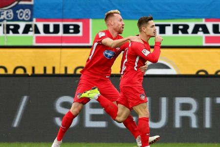 Heidenheim bleibt an Spitzengruppe dran - 4:1 gegen Duisburg