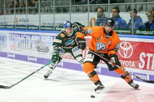 DEL: Wolfsburg verlängert mit Höhenleitner