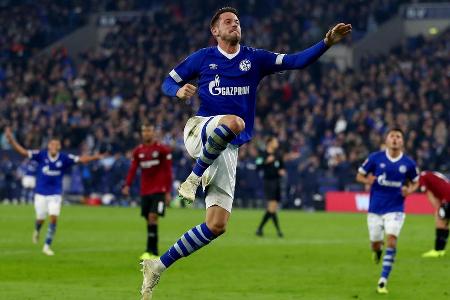 Der Horror-Start in die Saison ist noch nicht ganz vergessen, der FC Schalke zeigt weiterhin schwankende Leistungen. Nach de...