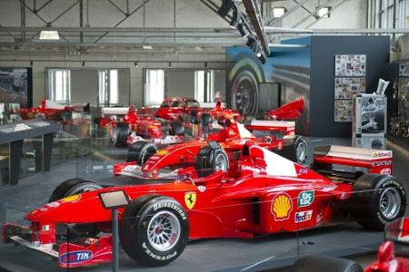Schumacher wird 50: Ferrari-Museum ehrt Formel-1-Legende mit einer Ausstellung
