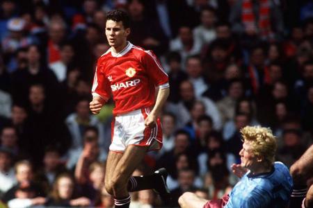 Startelf-Debüt nach Maß: Ausgerechnet im Manchester-Derby darf Ryan Giggs am 4. Mai 1991 zum ersten Mal von Beginn an (!) fü...
