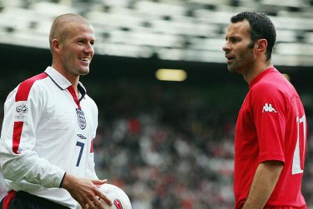 Obwohl Giggs in der Jugendauswahl noch für England spielte und für die A-Mannschaft der 'Three Lions' spielberechtigt gewese...