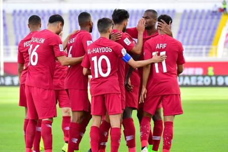 WM-Gastgeber Katar, Japan und Usbekistan im Asien-Cup-Achtelfinale