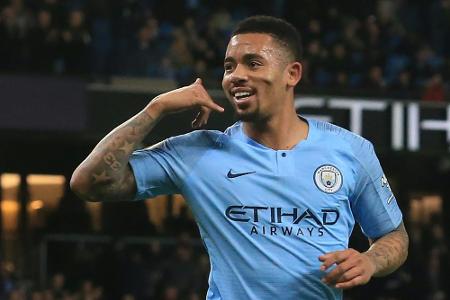 Manchester City bleibt Liverpool auf den Fersen