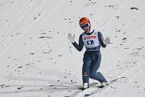 Skispringen: Leyhe bei Kraft-Sieg in Sapporo Neunter