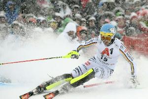 Kitzbühel: Neureuther trotz "Riesenfortschritt" weit zurück