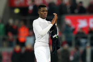 1. FC Köln bindet Teenager Bisseck bis 2022