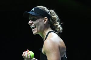 Kerber wahrt Halbfinalchance: Sieg gegen Osaka