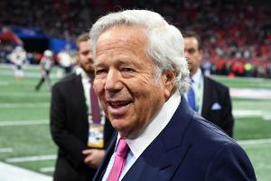NFL: Patriots-Besitzer Kraft muss am 28. März persönlich zur Anhörung vor Gericht