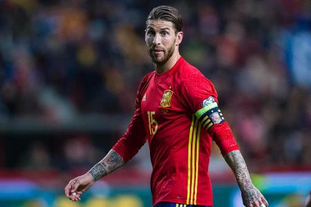 ... bei Sergio Ramos sind sogar die Hände bemalt.
