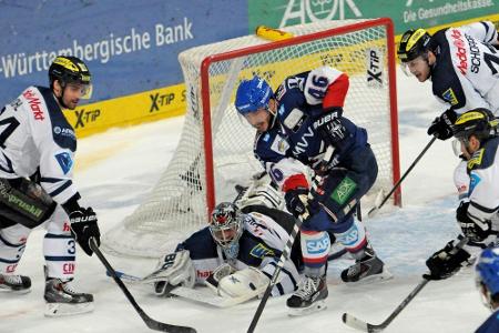 Mannheim auf Halbfinal-Kurs - München rutscht aus Mannheim auf Halbfinal-Kurs - München rutscht aus