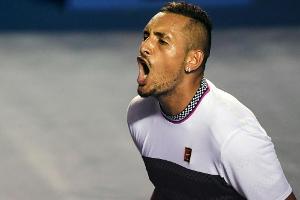 "Hast du nichts Besseres zu tun?": Kyrgios legt sich mit Fan an