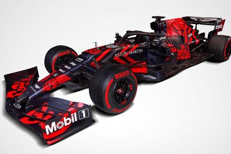 In der Saison bleibt bei Red Bull optisch also vieles beim Alten, die Design-Revolution aus dem Shakedown wollen wir euch al...