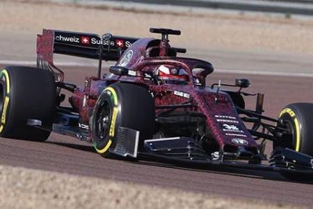 Eigentlich soll der neue Bolide des Alfa-Romeo-Racing-Teams, wie das Sauber-Team ab 2019 offiziell heißt, erst am kommenden ...