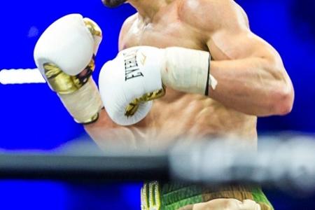Boxen: Mann geht gegen Lerena in Runde vier K.o. Boxen: Mann geht gegen Lerena in Runde vier K.o.