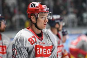 DEL: Düsseldorf geht in Führung - Haie feiern ersten Sieg