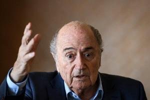 Blatter: FIFA-Ethikkommission muss "Untersuchungen gegen Infantino einleiten"
