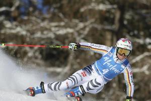 Rebensburg verpatzt WM-Generalprobe, Shiffrin und Vlhova zeitgleich zum Sieg