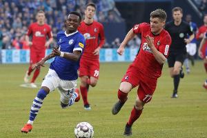 Schalke verpatzt Manchester-Generalprobe und steckt im Keller fest