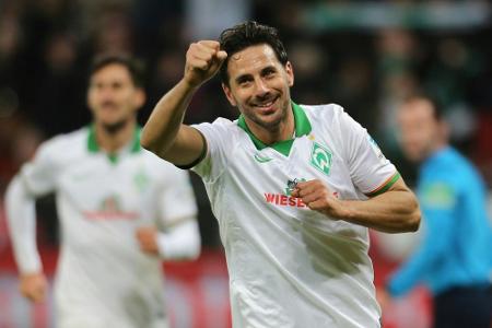 Claudio Pizarro als Rekordmann von der DFL bestätigt