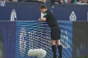 Handspiel-Diskussion: Schiedsrichter-Boss Fröhlich stärkt Referees den Rücken