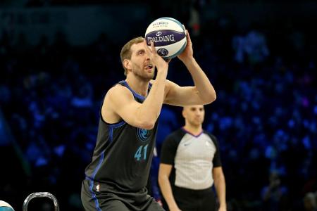 Harris stiehlt Curry die Show - Nowitzki verpasst Finale bei Dreier-Contest