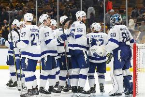 62. Saisonsieg: Tampa Bay Lightning stellt NHL-Rekord ein
