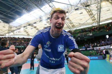 Volleyball: Friedrichshafen schon im Halbfinale - Berlin muss nachsitzen