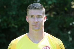 Frankfurt bindet Torwart Zimmermann bis 2021