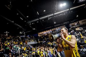 Basketball: Schwethelm bleibt in Oldenburg