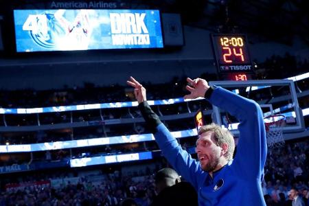 Dirk Nowitzki: Dirk Nowitzki: