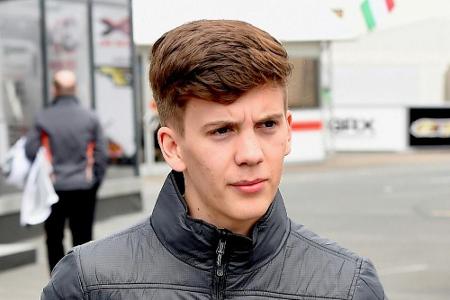 ADAC GT Masters: Vettel beim Debüt auf Platz 26 ADAC GT Masters: Vettel beim Debüt auf Platz 26