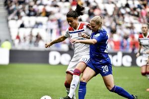 Champions League der Frauen: Titelverteidiger Lyon nimmt Kurs aufs Finale