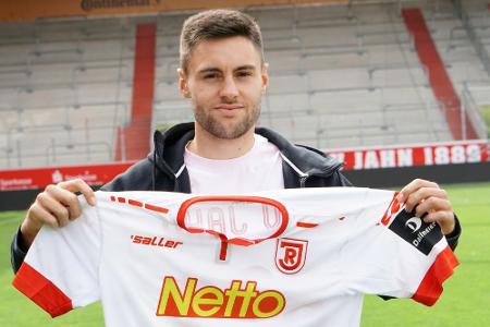 Regensburg verpflichtet U20-Nationalspieler Baack Regensburg verpflichtet U20-Nationalspieler Baack