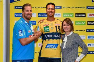 Handball: Löwen binden Talent Ahouansou