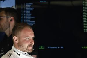 Auftakt in Spanien: Bottas knapp vor Vettel