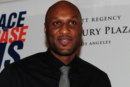 Skandal-Basketballer Odom: Mit Plastikpenis Drogentest bestanden Skandal-Basketballer Odom: Mit Plastikpenis Drogentest bestanden