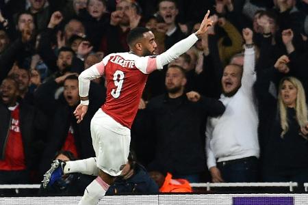 Drei Tore gegen Valencia: Arsenal und Özil gewinnen Halbfinal-Hinspiel