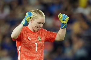 Pollenallergie: Schwedens Torfrau Lindahl verzichtet auf PK