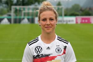 DFB-Frauen: Huth steigt nach Vorsichtsmaßnahme ins WM-Training ein