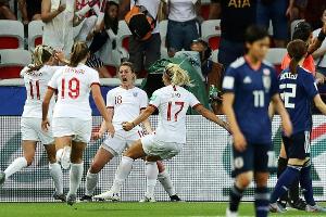 England ohne Punktverlust im WM-Achtelfinale - Argentinien holt 0:3 auf