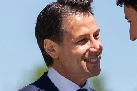 Conte unterstützt Mailänder Bewerbung in Lausanne Conte unterstützt Mailänder Bewerbung in Lausanne